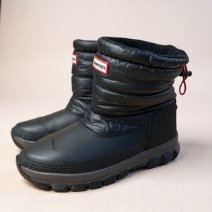 Hunter women’s  Black Puffer Snow Boots